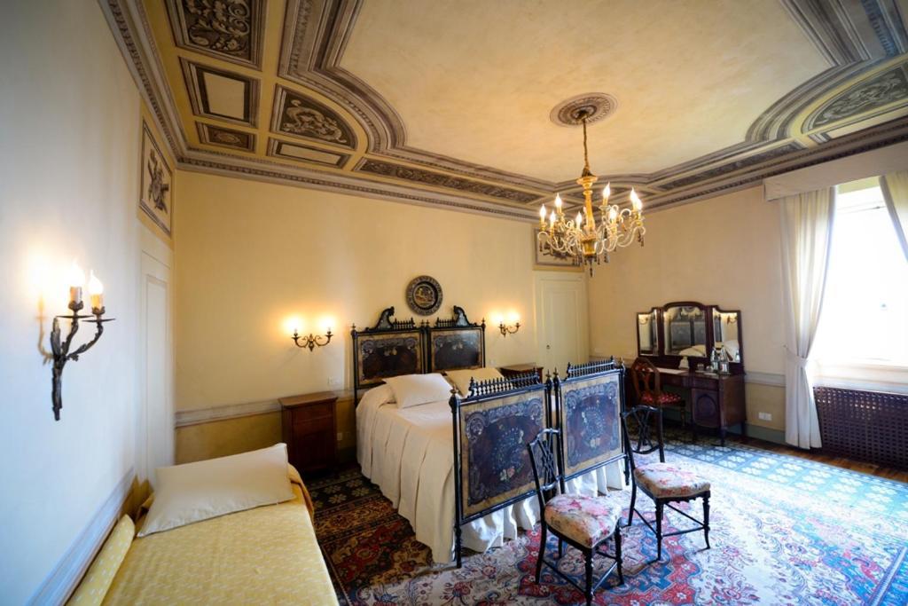 Castello Degli Angeli Ξενοδοχείο Carobbio degli Angeli Εξωτερικό φωτογραφία