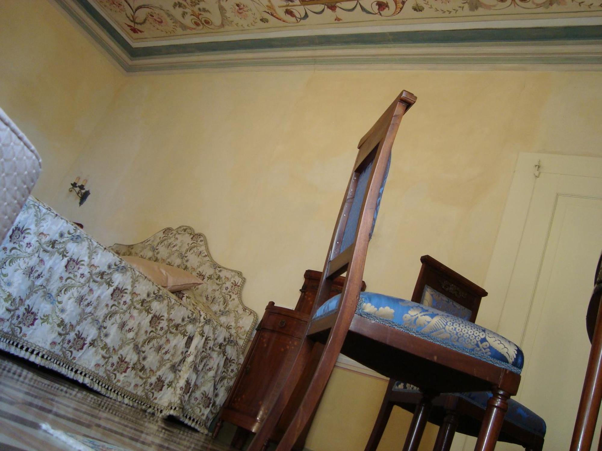 Castello Degli Angeli Ξενοδοχείο Carobbio degli Angeli Δωμάτιο φωτογραφία