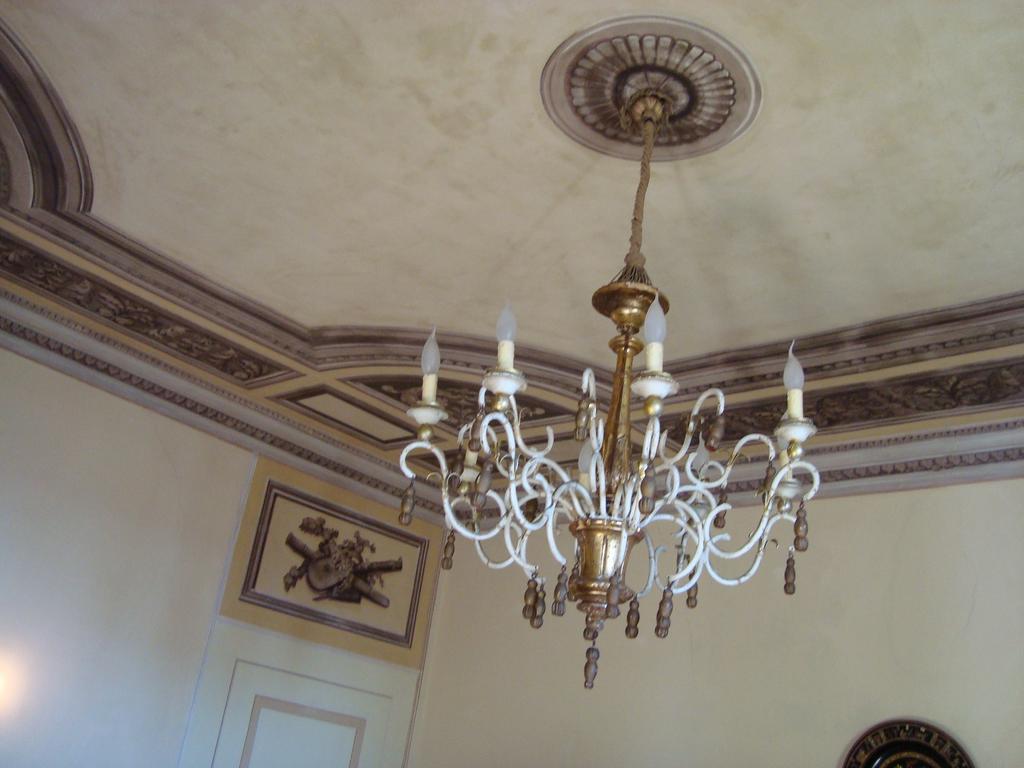 Castello Degli Angeli Ξενοδοχείο Carobbio degli Angeli Δωμάτιο φωτογραφία