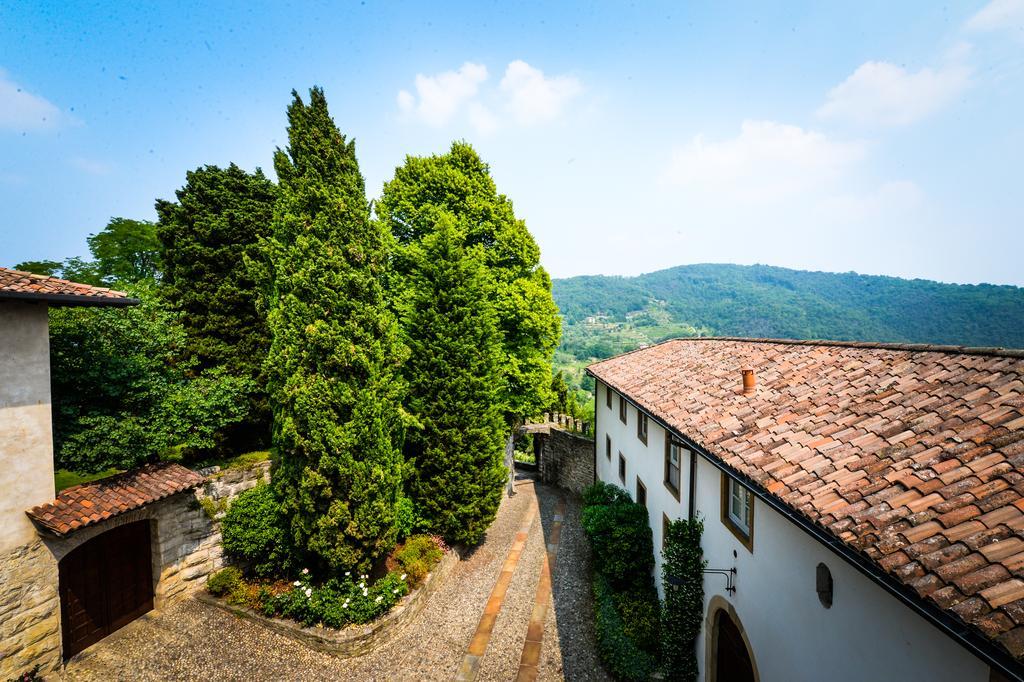 Castello Degli Angeli Ξενοδοχείο Carobbio degli Angeli Εξωτερικό φωτογραφία